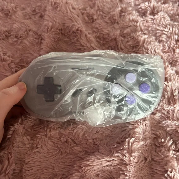 SNES controller - Picture 2 of 3